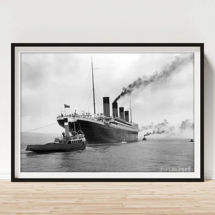 RMS Titanic Art Print